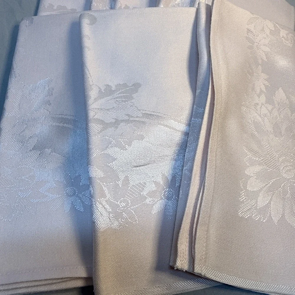 Vintage Pale Pink Damask Dinner Napkins Set of 8 Woven Floral Jacquard 1950s MCM